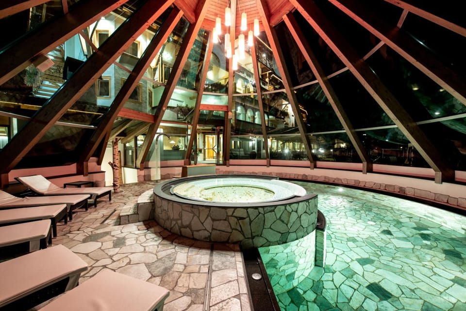 Hot tub