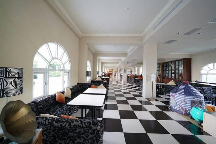 君洋飯店Co-Living Hotel 龍潭科學園區 楊梅幼獅 月租旅居共生宅 Inn in Taiwan, Province of China