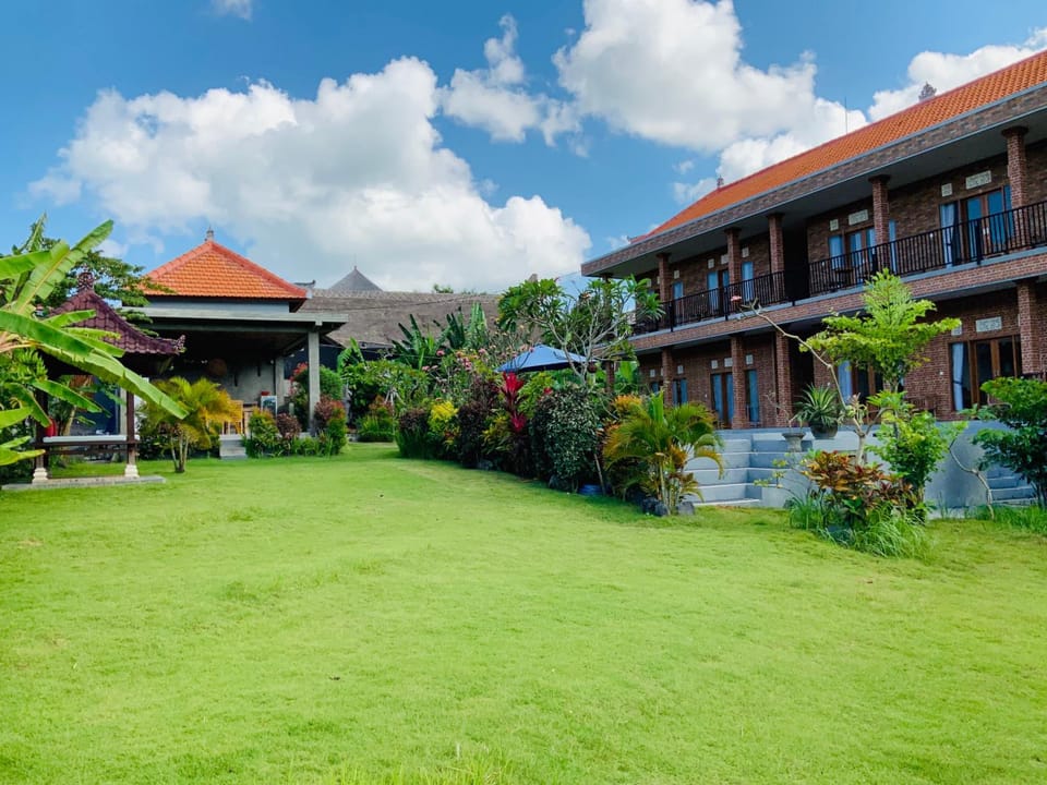 Putu Homestay Hotel in North Kuta