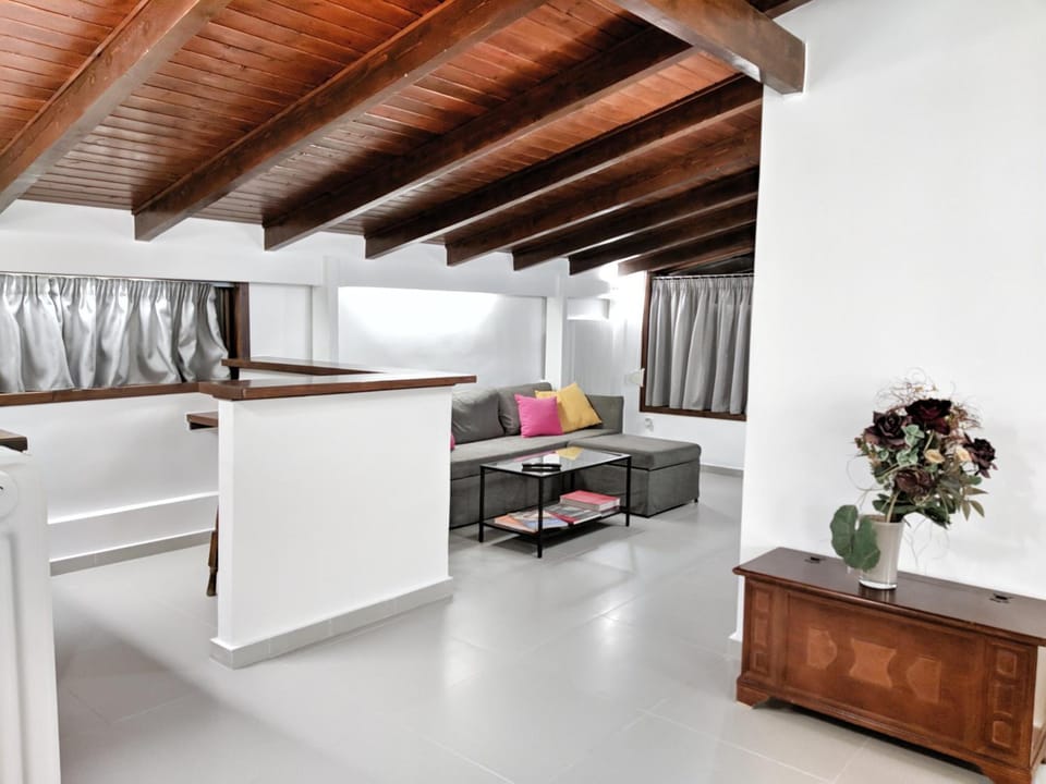 Vivo Apartments Hotel in Chalandri