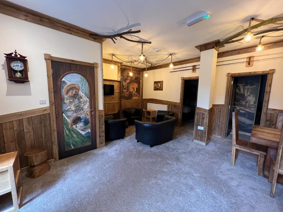 Explorers Retreat Matlock Bath Lodge in Amber Valley