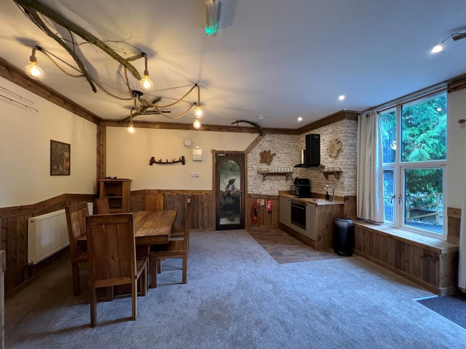 Explorers Retreat Matlock Bath Lodge in Amber Valley