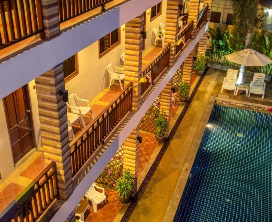 Swimming pool