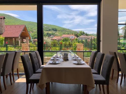 Grand Hotel Pogradec Hotel in Municipality of Ohrid, North Macedonia