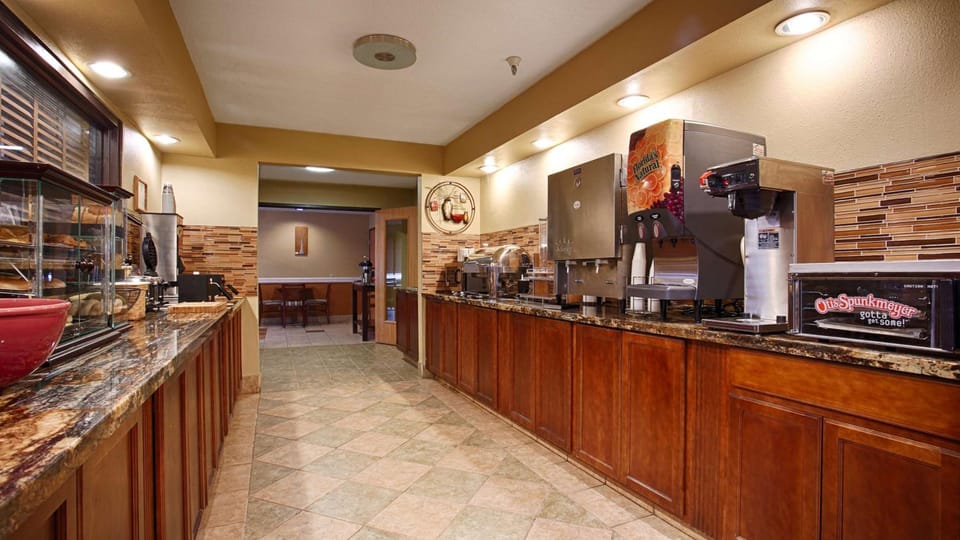 Best Western Alexandria Inn Hotel in Alexandria