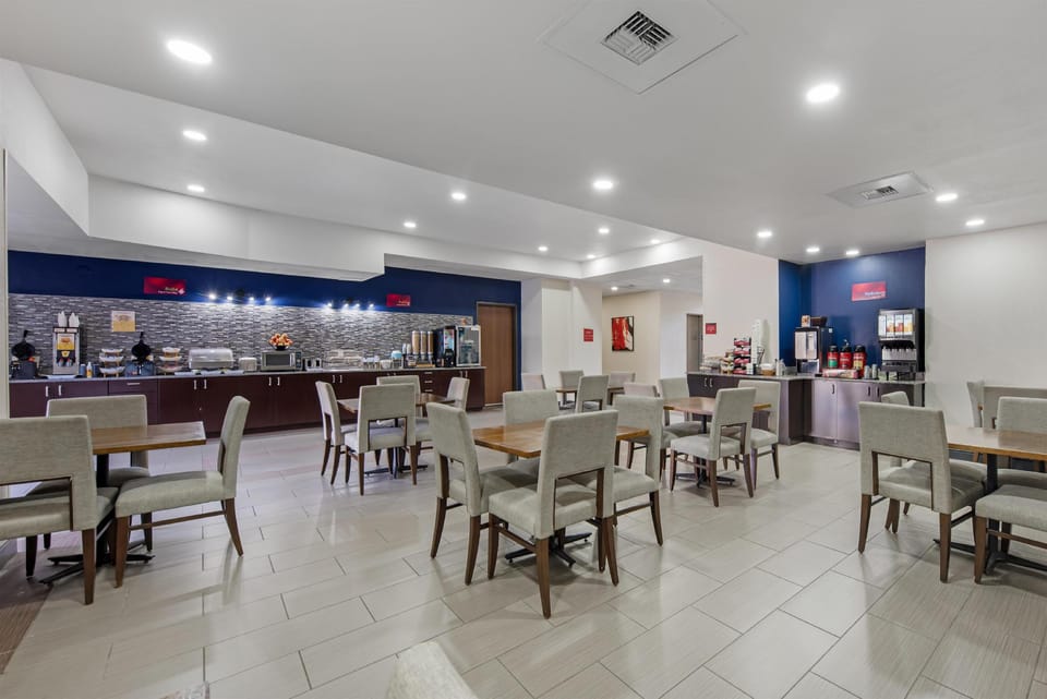Best Western Plus Austin Airport Inn & Suites Hotel in Montopolis