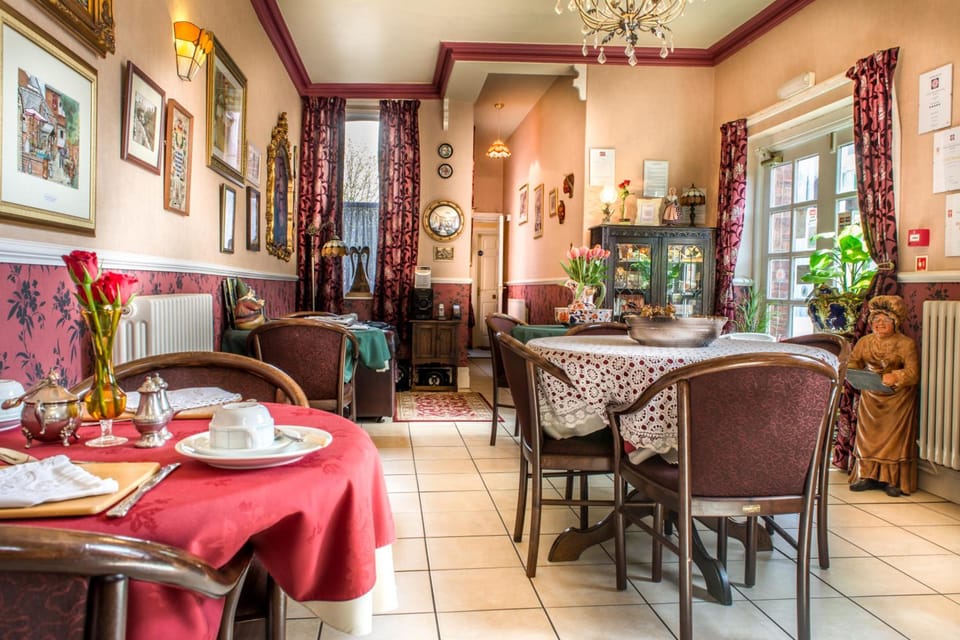 Creston Villa Guest House Hotel in Lincoln