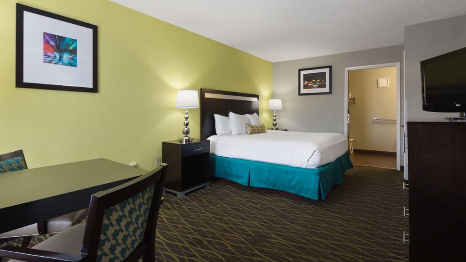 Guestroom