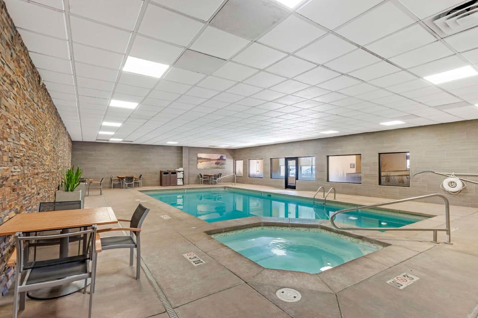 Best Western CottonTree Inn Hotel in Rawlins