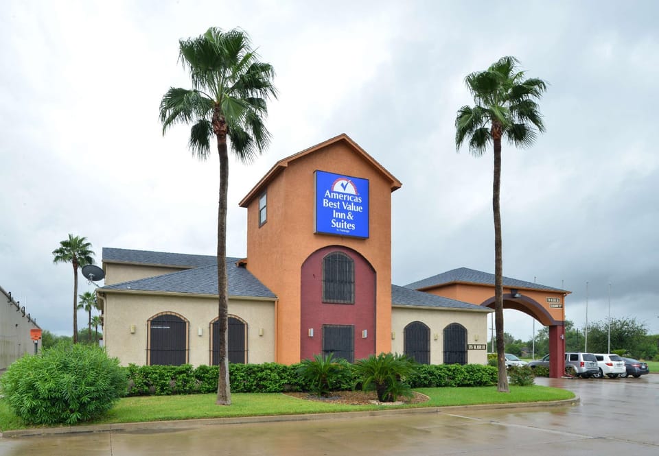 Americas Best Value Inn & Suites San Benito Motel in San Benito