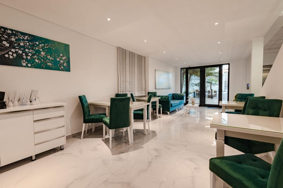 Hotel Aloha Hotel in Sarandë