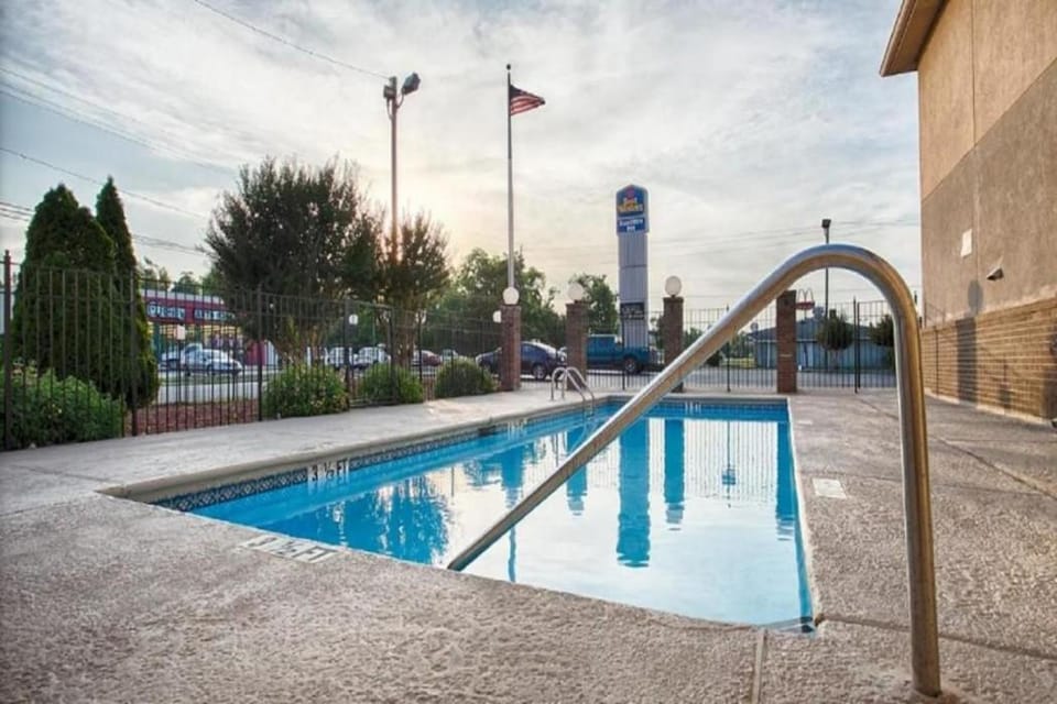 Executive Inn Hotel in Georgia