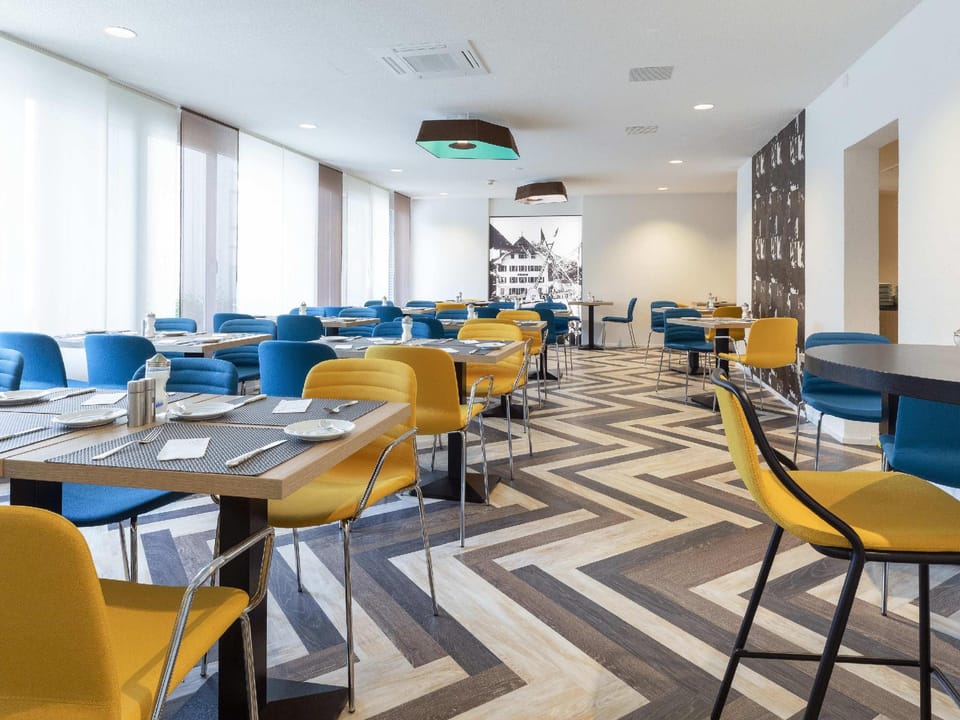 Mercure Lenzburg Krone Hotel in Aargau, Switzerland