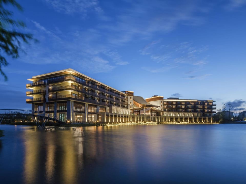 Pullman Zhouzhuang Hotel in Suzhou