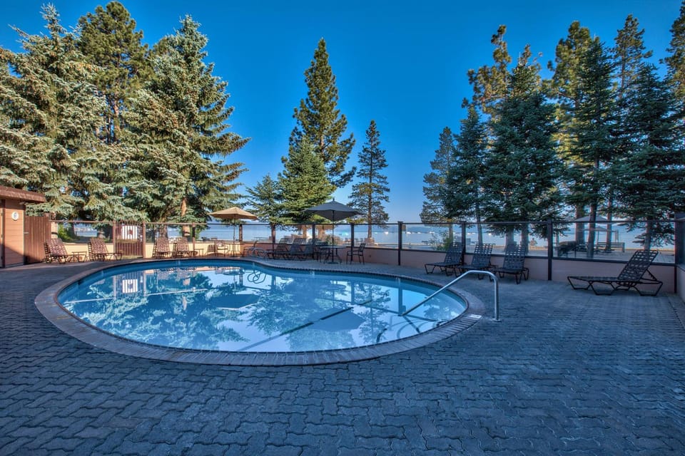 The Tahoe Beach and Ski Club Owners Association Apartment hotel in South Lake Tahoe
