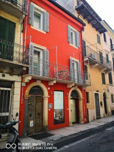 La Maison De Charme ROOMS Hotel in Verona