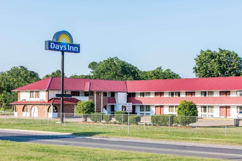 Days Inn by Wyndham Muskogee Hotel in Muskogee