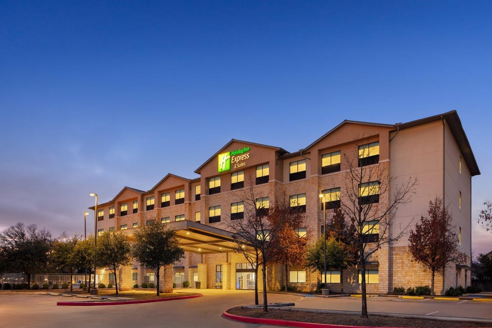 Holiday Inn Express & Suites Dripping Springs - Austin Area By IHG Hotel in Dripping Springs