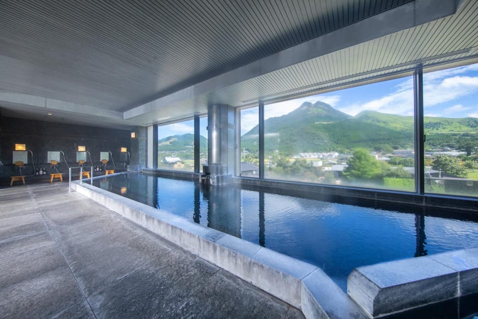 Hot spring bath