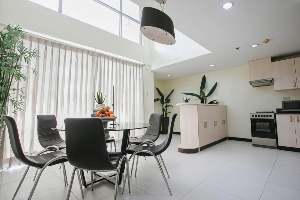 Diamond Suites & Residences Hotel in Lapu-Lapu City