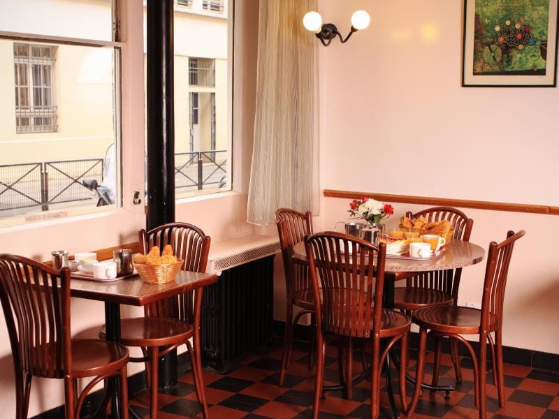 Hotel Marignan Hotel in Paris