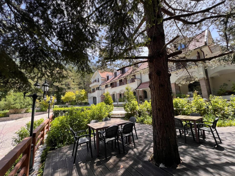 Hotel Alpin Llogara Hotel in Vlorë County, Albania