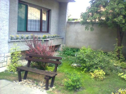 Domacinstvo Opavski Hotel in Novi Sad