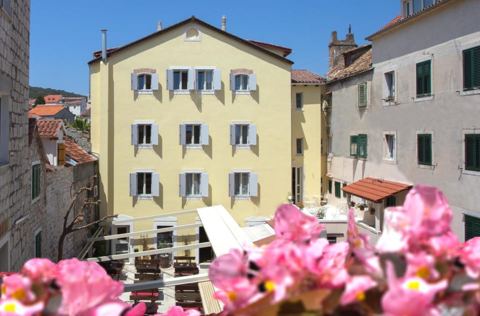Aspalathos Residence Hotel in Split