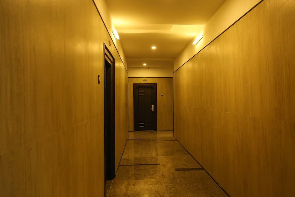 Sri Sai Lakshmi Residency Hotel in Karnataka