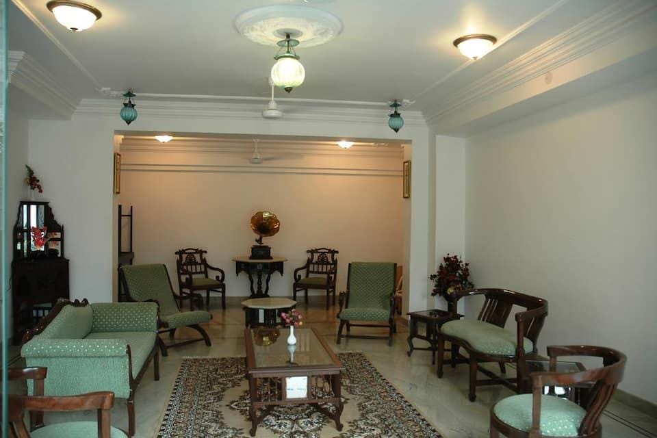 Raj Niwas Hotel in Udaipur