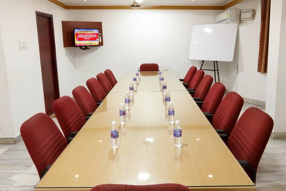 Sri Aarvee Hotels Hotel in Coimbatore