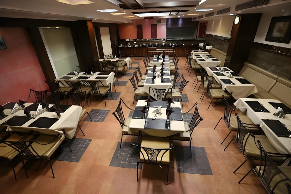 Silver Cloud Hotel & Banquets Ahmedabad Hotel in Ahmedabad