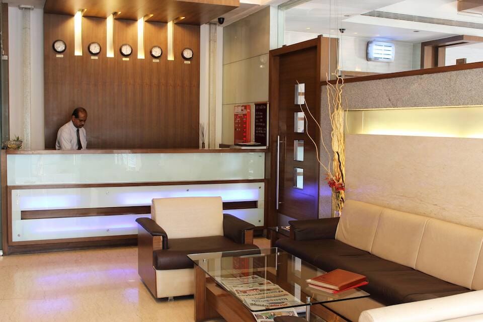 Vihang's Inn Hotel in Thane