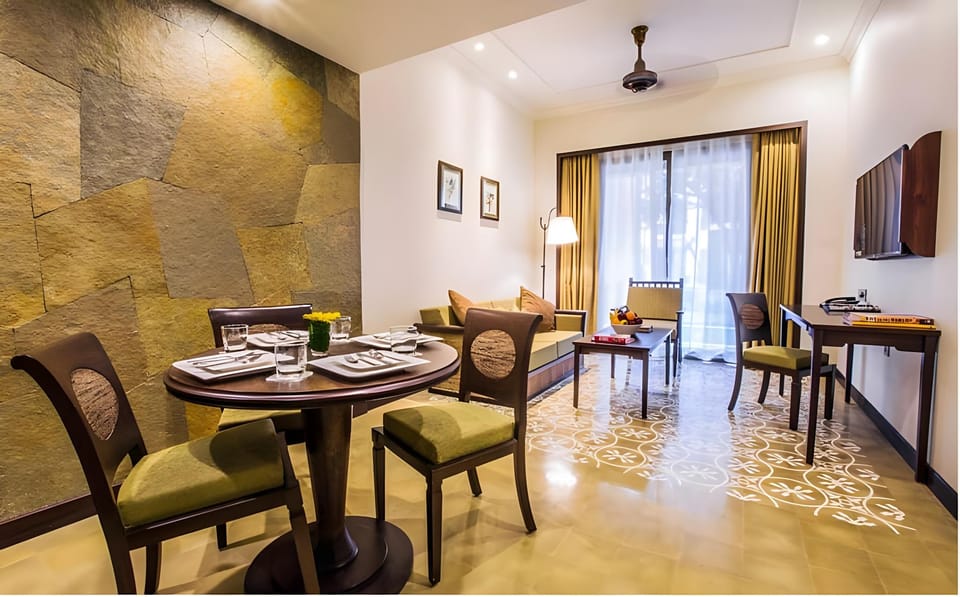 Rhythm Lonavala Hotel in Lonavla