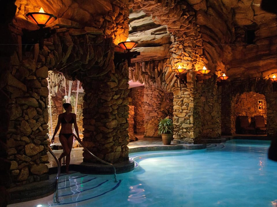 Hot tub