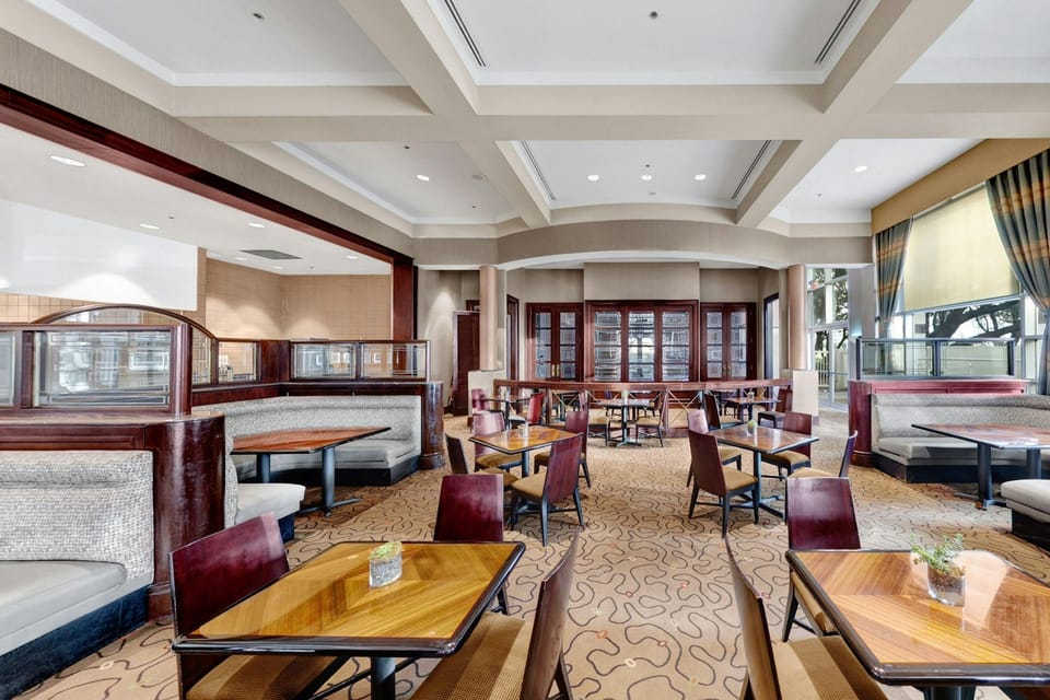 Renaissance Dallas North Hotel Hotel in Farmers Branch