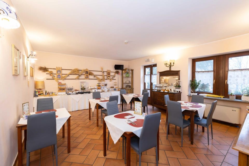 Hotel La Ferte Hotel in Asti
