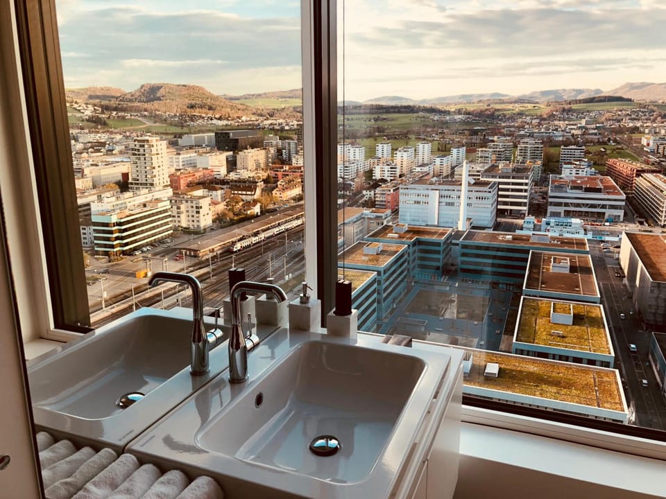 Park Tower City View Apartments Hotel in Zug