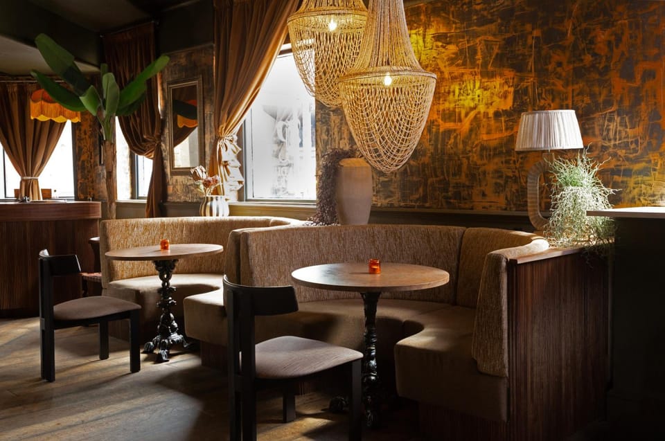 Bar/lounge