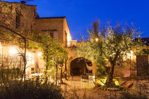 Apres La Sieste Hotel in Provence-Alpes-Côte d'Azur