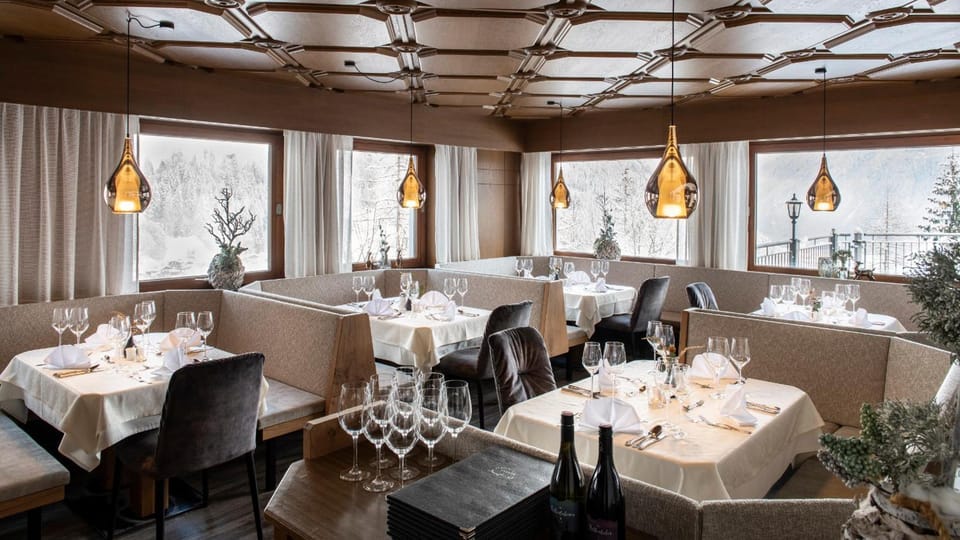 die Aussicht Hotel in Tyrol