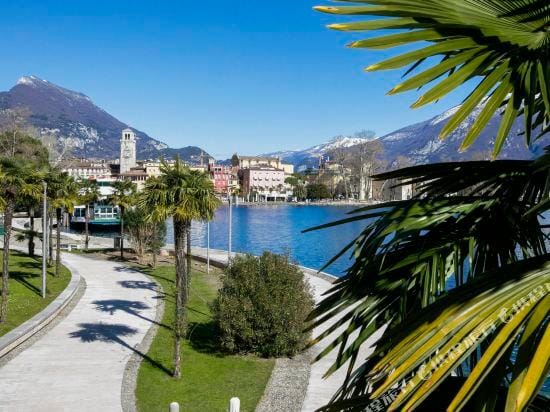 Ca'Cerere - Happy Rentals Hotel in Riva del Garda