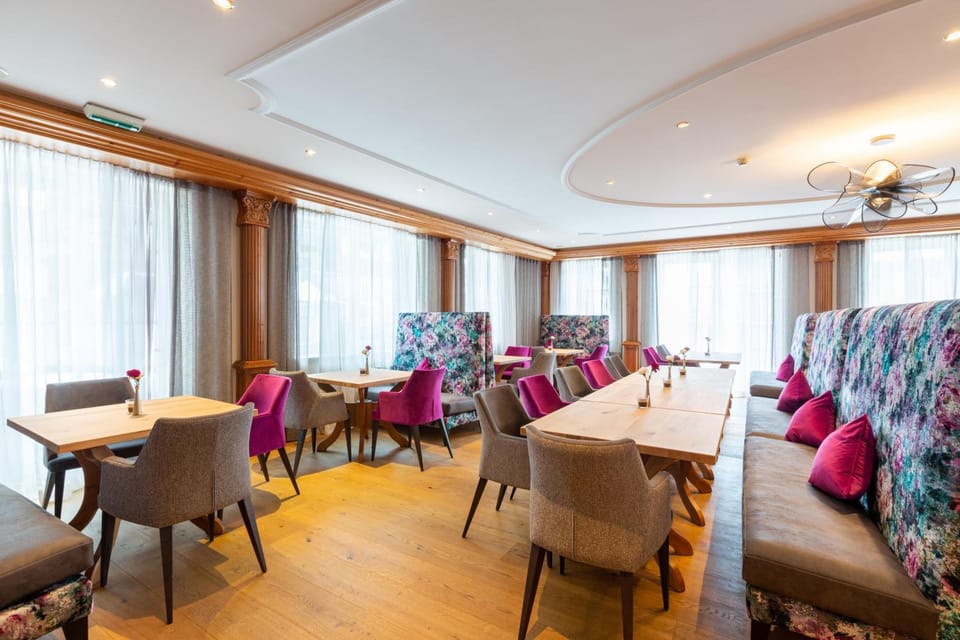 Hotel Mittagskogel Pitztal Hotel in Trentino-South Tyrol