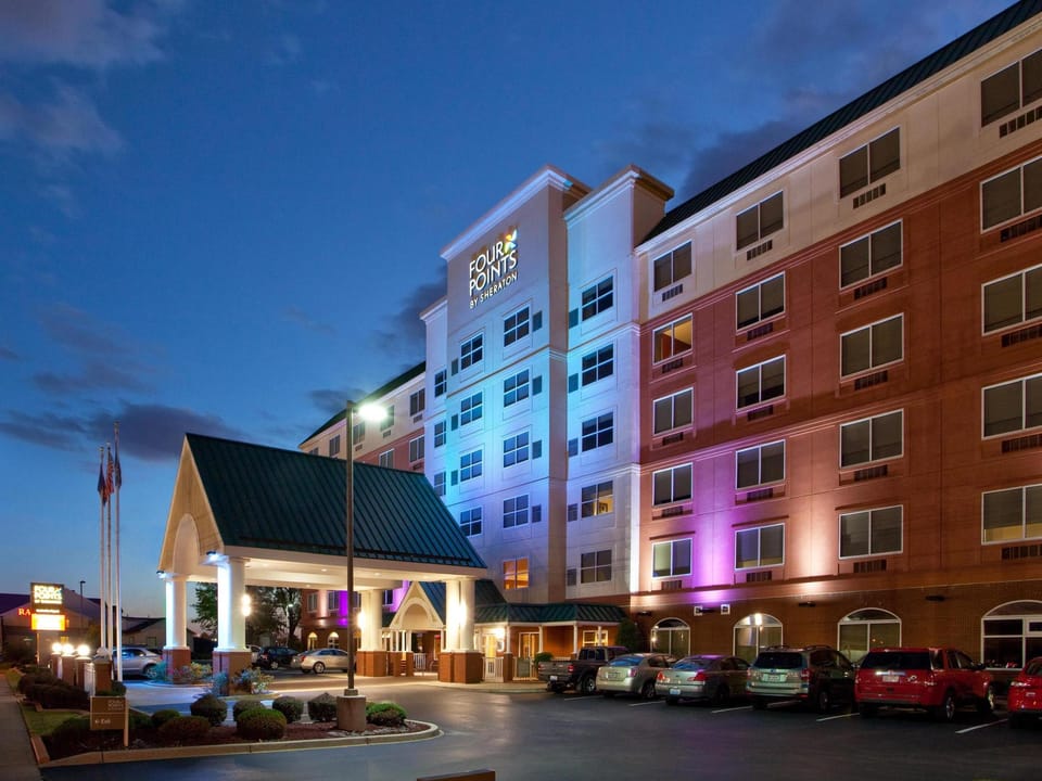 Four Points by Sheraton Louisville Airport Hotel in Louisville