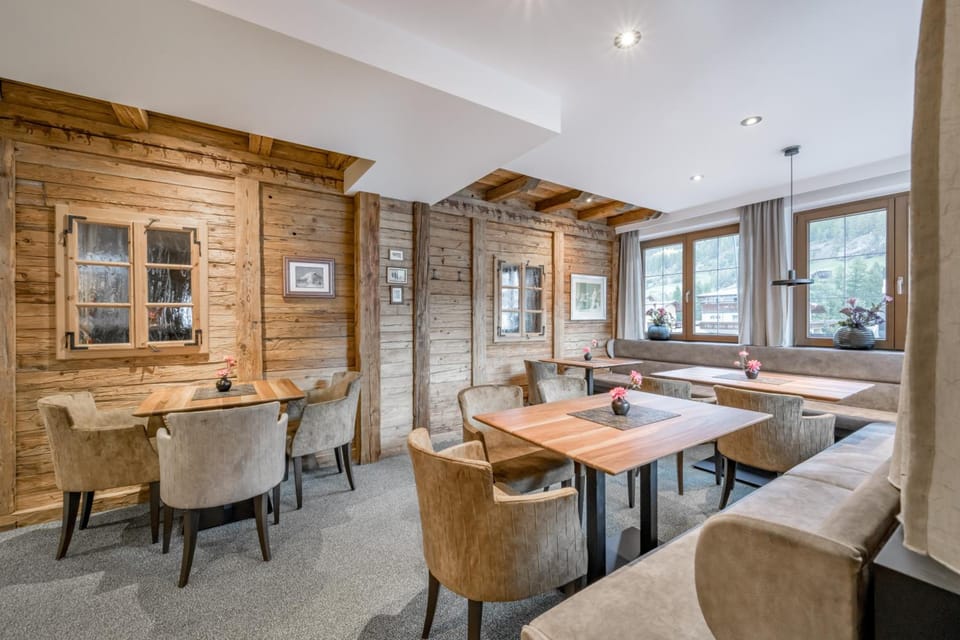Hotel Grauer Bar Hotel in Soelden