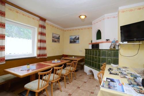 Haus Gamsblick Hotel in Tyrol