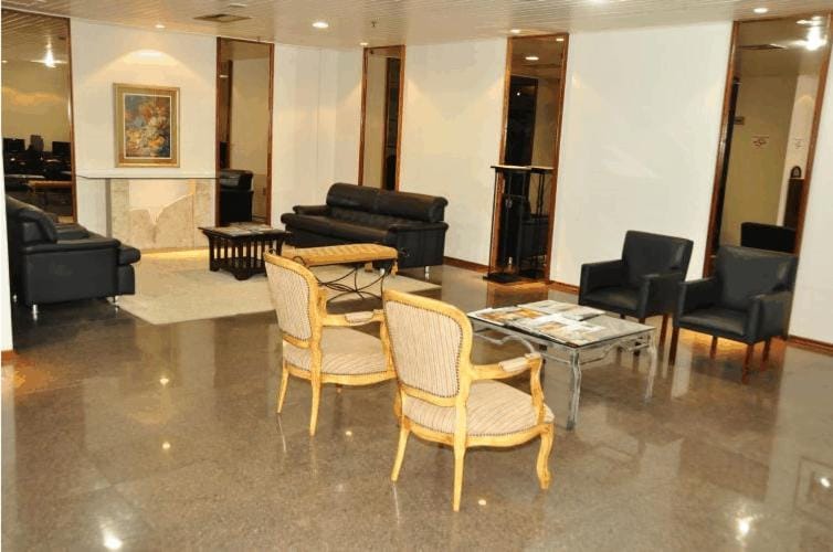 Shared lounge/TV area
