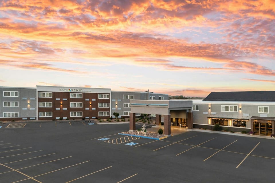 Four Points by Sheraton Rock Springs Hotel in Rock Springs