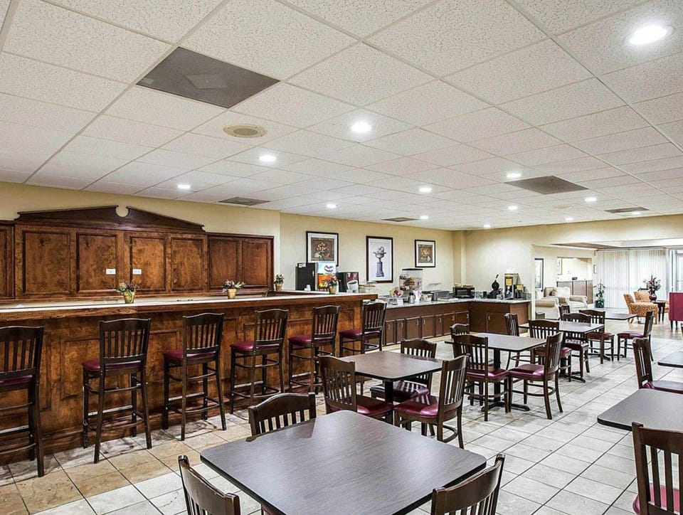 Coffee shop