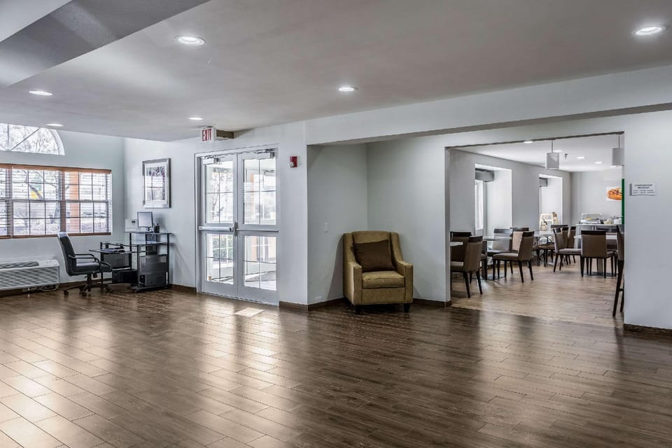 Quality Inn & Suites El Paso I-10 Hotel in El Paso